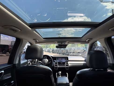 Used 2021 Kia Sorento S w/ Panoramic Sunroof Package FWD image 52