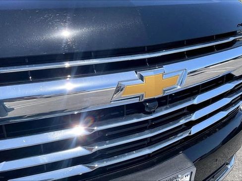 Used 2025 Chevrolet Tahoe LT AWD/4WD image 30