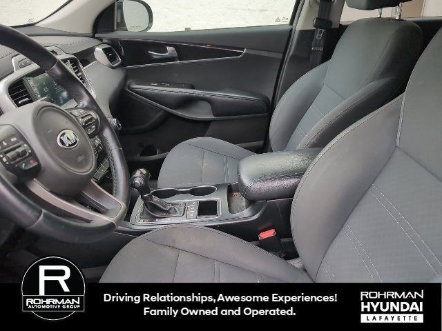 Used 2017 Kia Sorento AWD w/ LX Convenience Package image 8