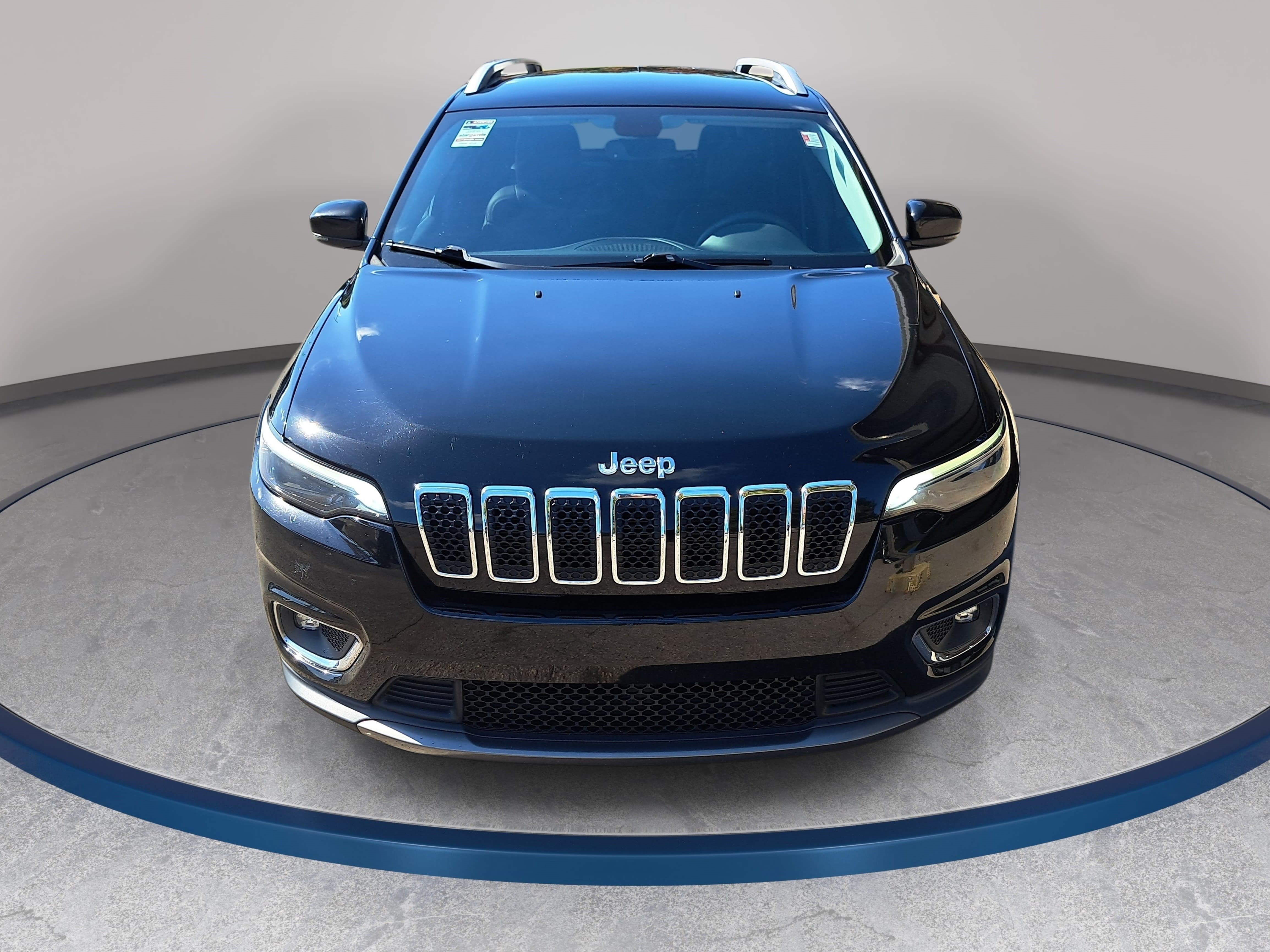 Used 2019 Jeep Cherokee Limited FWD image 2