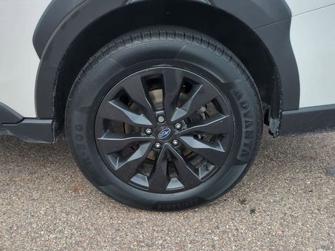 Used 2023 Subaru Outback Onyx Edition image 13