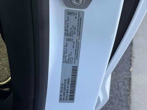 New 2026 Chrysler Pacifica Limited w/ Uconnect Theater Family Group FWD image 36