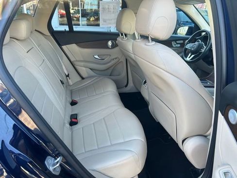 Used 2020 Mercedes-Benz GLC 300 4MATIC image 20