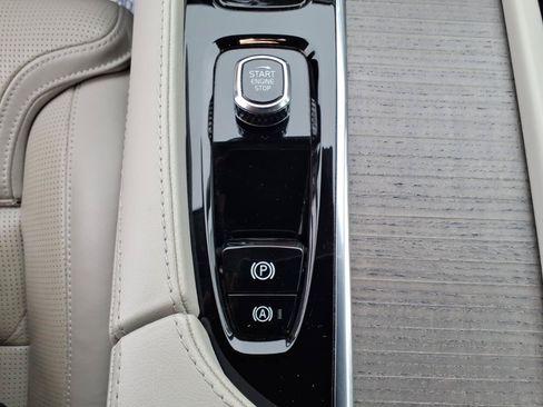 Used 2022 Volvo XC90 T8 Inscription w/ Advanced Package AWD/4WD image 20