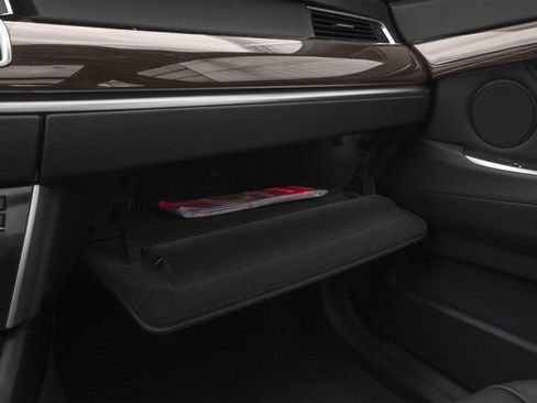 Used 2016 BMW 535i Gran Turismo image 16