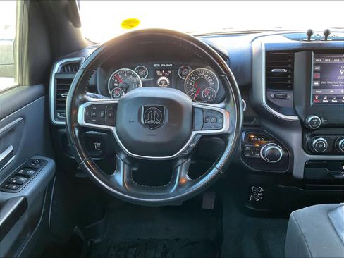 Used 2021 RAM 1500 Big Horn image 17