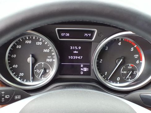 Used 2012 Mercedes-Benz ML 350 BlueTEC 4MATIC image 20