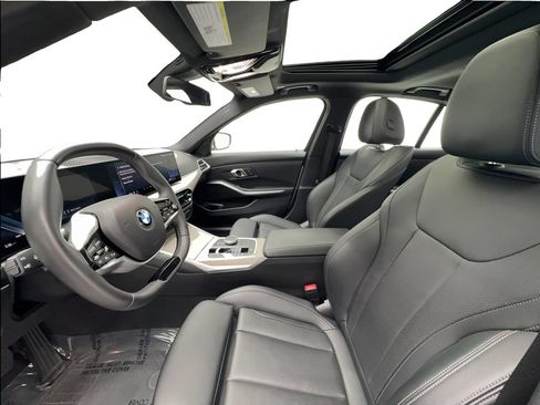 Used 2025 BMW 330i Sedan RWD image 20