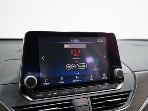 Used 2023 Nissan Altima 2.5 SV image 25