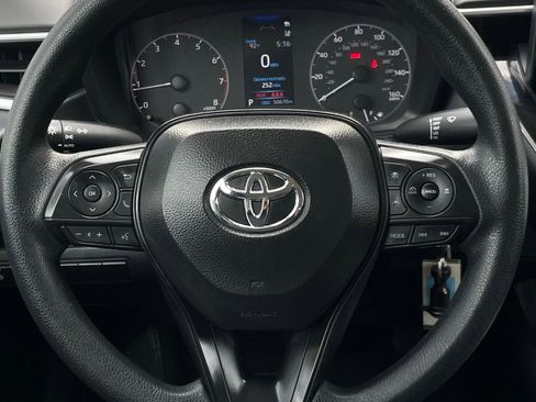 Used 2024 Toyota Corolla LE FWD image 13