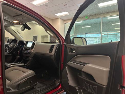 Used 2019 Chevrolet Colorado LT w/ Luxury Package, Chrome image 26