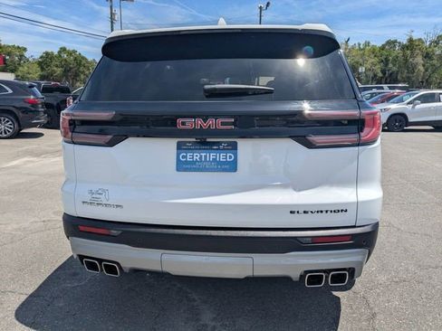 Certified 2025 GMC Acadia Elevation FWD image 9