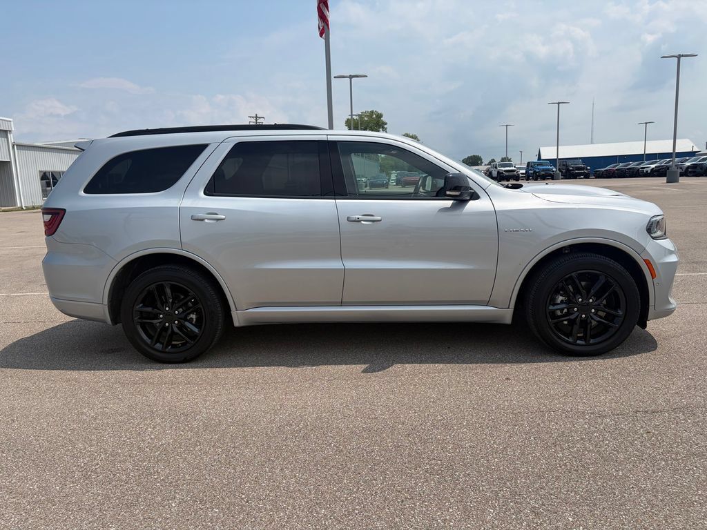 Used 2025 Dodge Durango R/T AWD/4WD image 29