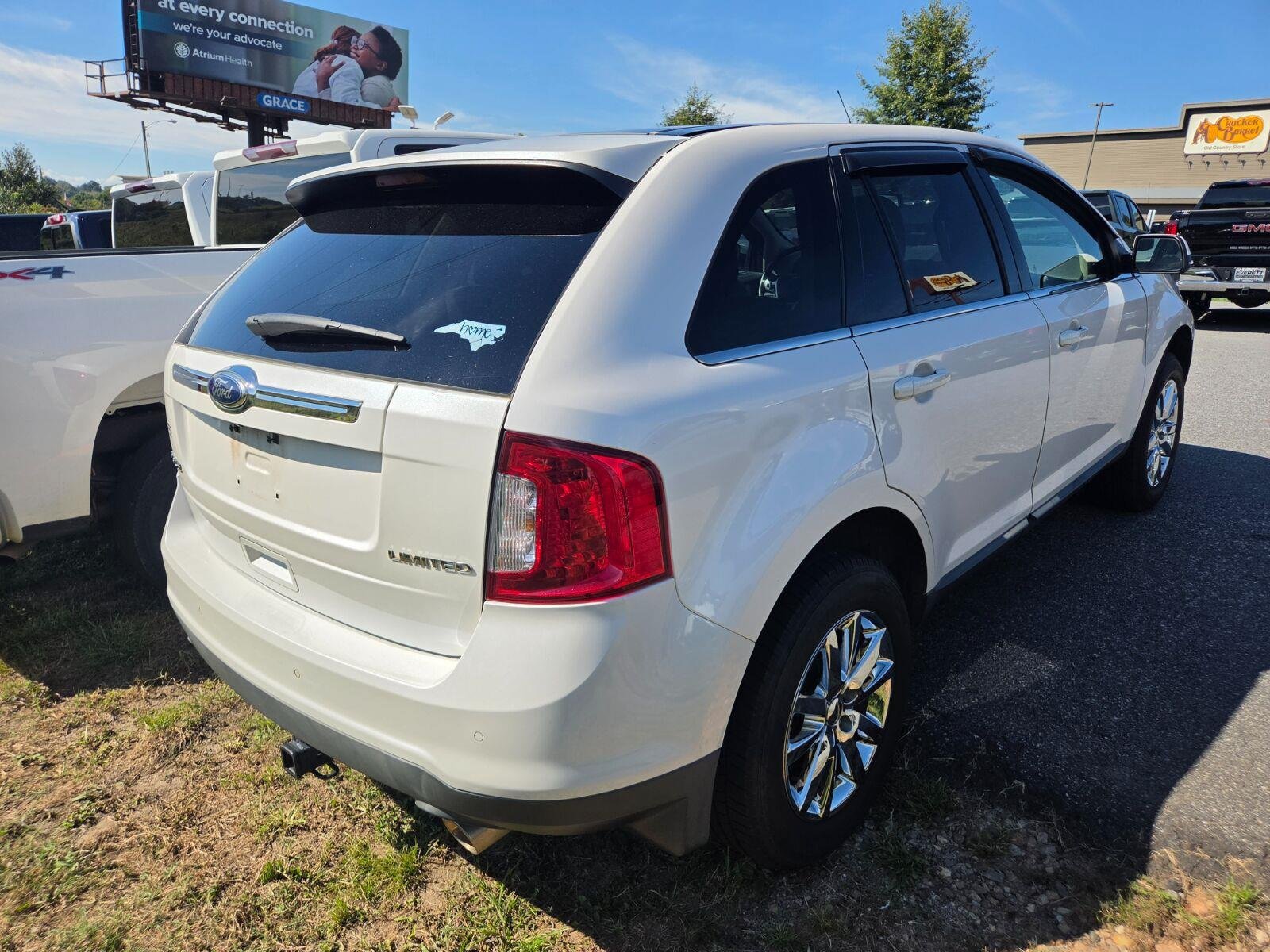 Used 2014 Ford Edge Limited w/ Equipment Group 302A FWD image 5