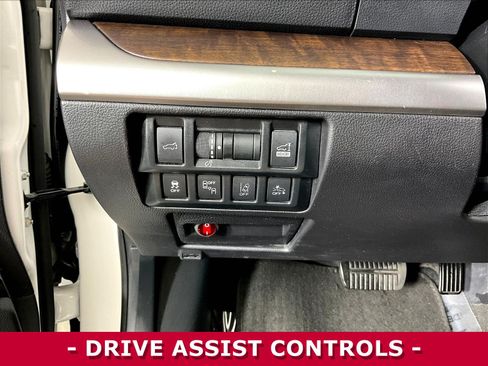 Used 2018 Subaru Outback 2.5i Limited AWD/4WD image 36