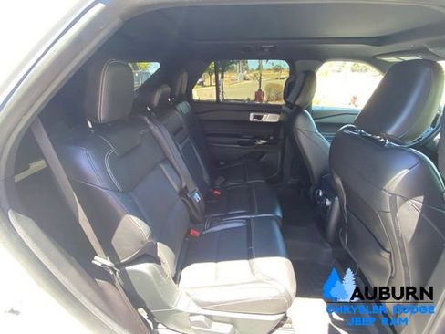 Used 2021 Ford Explorer ST w/ Equipment Group 401A AWD/4WD image 19