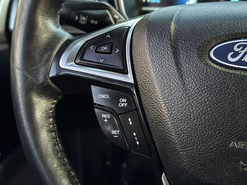 Used 2019 Ford Fusion SEL image 23