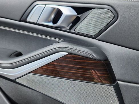 Used 2024 BMW X5 xDrive40i image 15