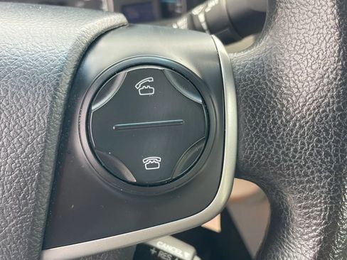 Used 2012 Toyota Camry LE FWD image 16