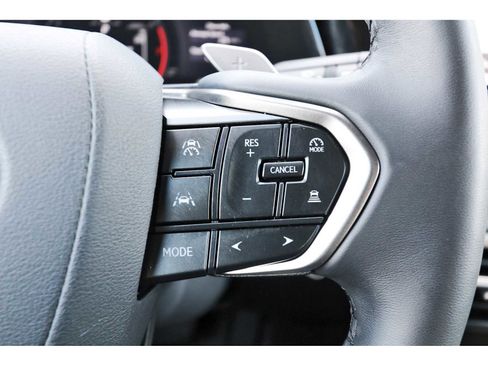 Used 2025 Lexus RX 350 Premium image 16