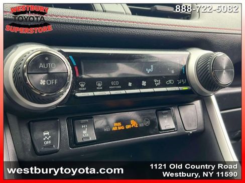 Used 2023 Toyota RAV4 SE w/ Weather & Moonroof Package AWD/4WD image 32