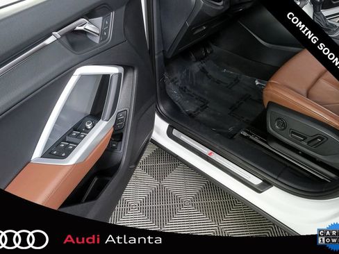 Used 2022 Audi Q3 2.0T Premium w/ Convenience Package image 7