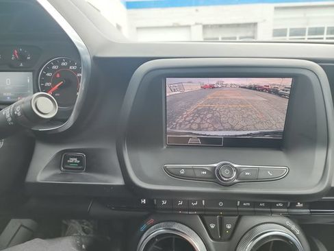 Used 2021 Chevrolet Camaro LT RWD image 19