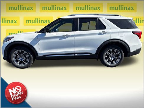 New 2026 Ford Explorer Platinum image 2