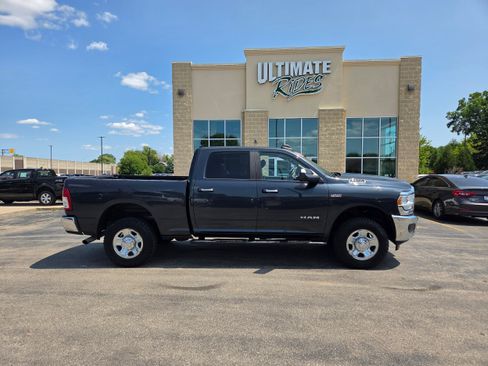 Used 2019 RAM 2500 Big Horn w/ Protection Group AWD/4WD image 1
