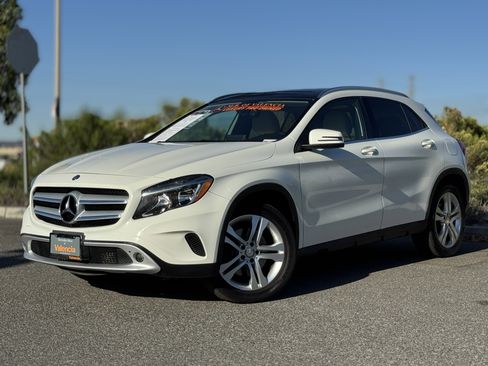 Used 2016 Mercedes-Benz GLA 250 image 2