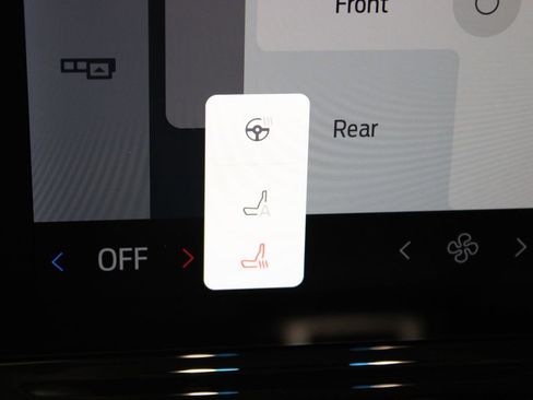 New 2026 Ford Expedition Active image 50