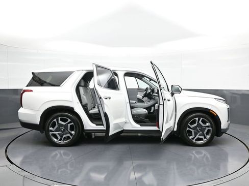 Used 2023 Hyundai Palisade SEL image 44