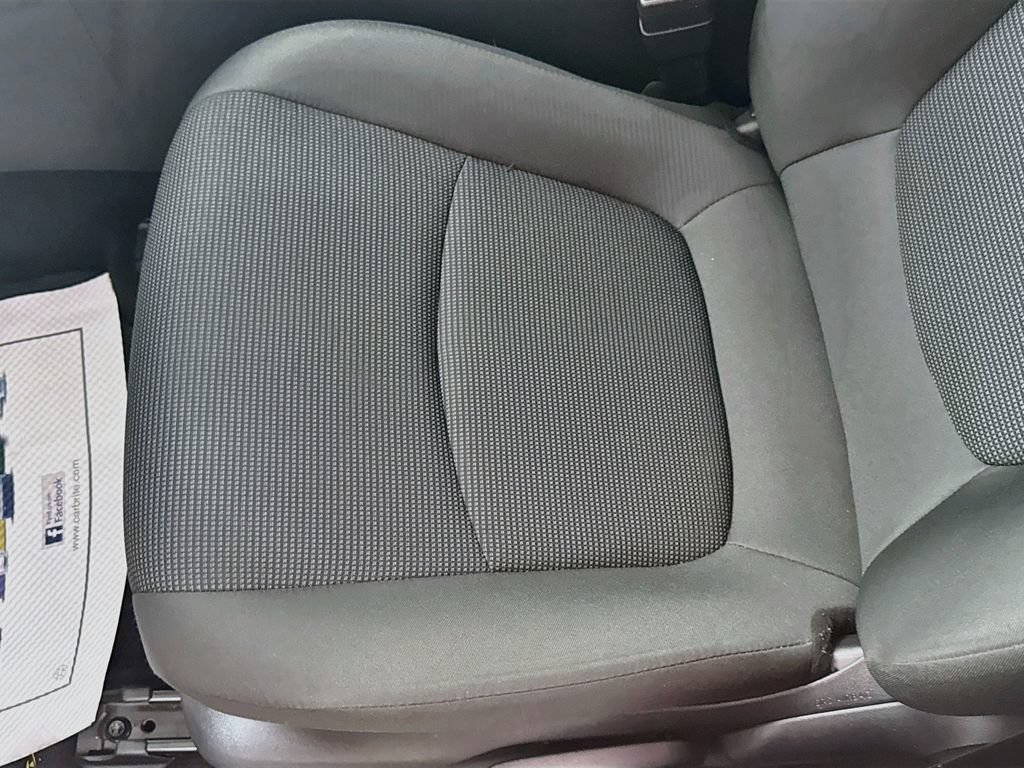 Certified 2025 Toyota RAV4 LE FWD image 19