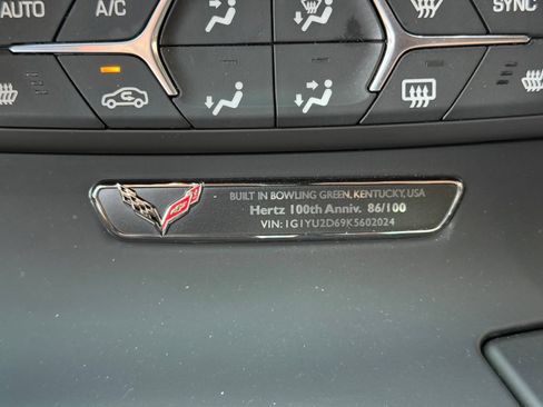 Used 2019 Chevrolet Corvette Z06 RWD image 13