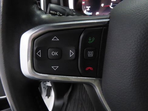Used 2023 RAM 1500 Laramie image 12