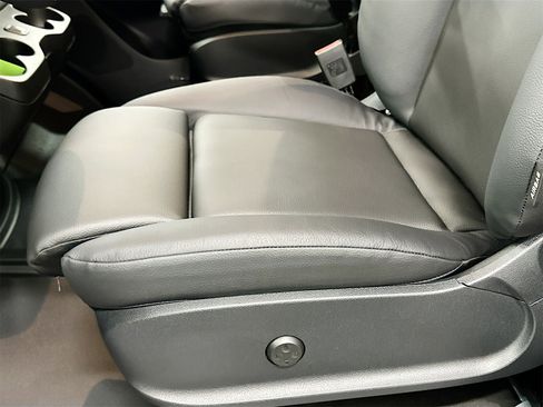 New 2025 Mercedes-Benz Sprinter 2500 image 19