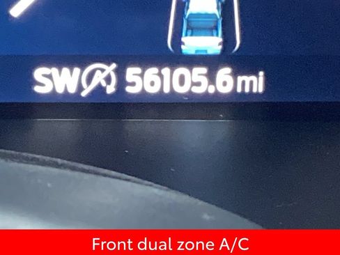Used 2023 Ford F150 Lariat w/ Equipment Group 502A High AWD/4WD image 4
