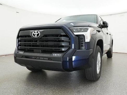 New 2026 Toyota Tundra SR5 AWD/4WD image 32