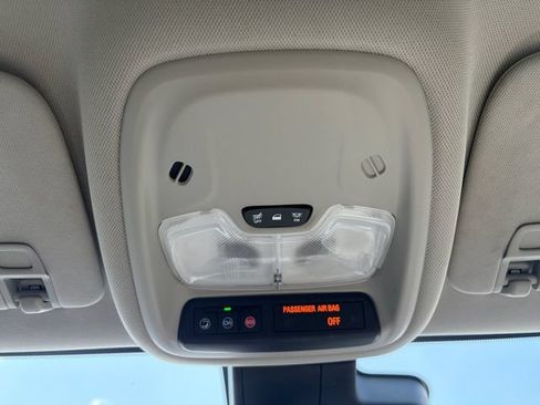 Used 2023 Buick Encore GX Preferred w/ Cold Weather Comfort Package FWD image 12