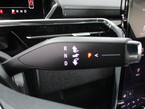 New 2026 GMC Sierra EV Elevation w/ Premium Package image 21