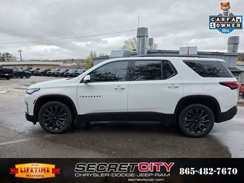 Used 2023 Chevrolet Traverse RS w/ LPO, Floor Liner Package image 8