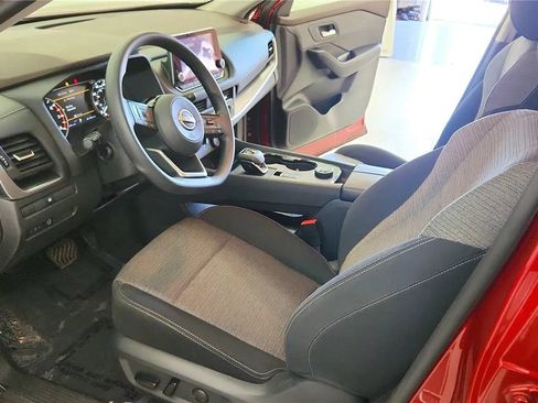 Used 2023 Nissan Rogue SV AWD/4WD image 15