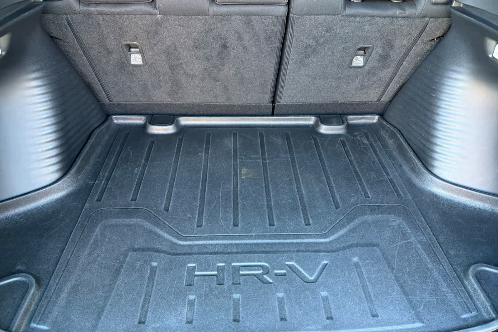 Used 2024 Honda HR-V Sport image 17