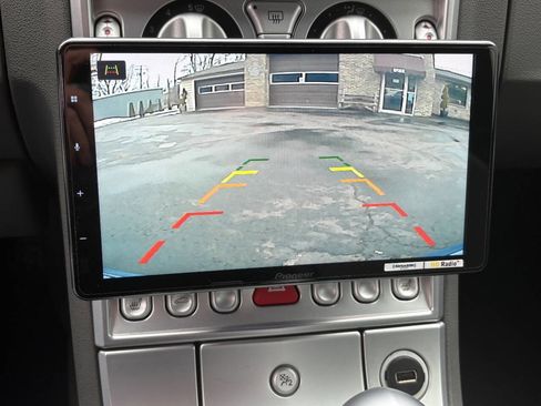 Used 2005 Chrysler Crossfire Limited image 15