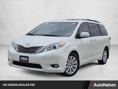 Used 2017 Toyota Sienna XLE Premium