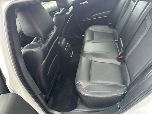 Used 2015 Dodge Charger SXT w/ AWD Plus Group image 25