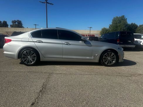 Used 2019 BMW 530i image 7