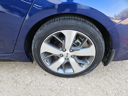 Used 2020 Kia Optima S image 9