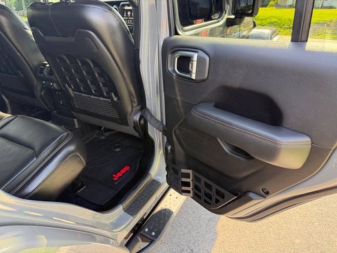Used 2023 Jeep Wrangler Unlimited Rubicon 392 w/ Dual Top Group AWD/4WD image 15