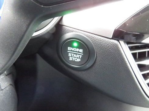 Certified 2020 Ford Escape SE Sport image 19